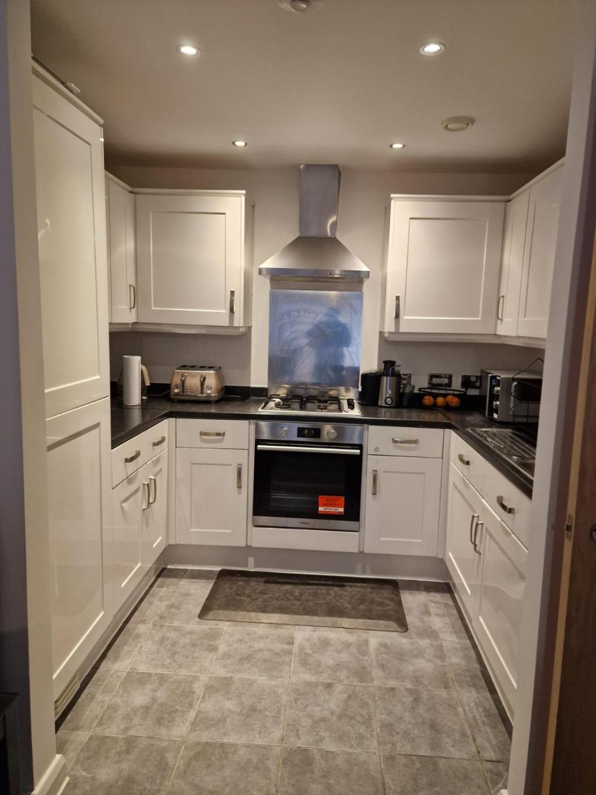 Fs Luxury Apartments Лондон Экстерьер фото